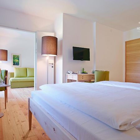 Hotel B&B "Zur Schanz" Ebbs Buitenkant foto