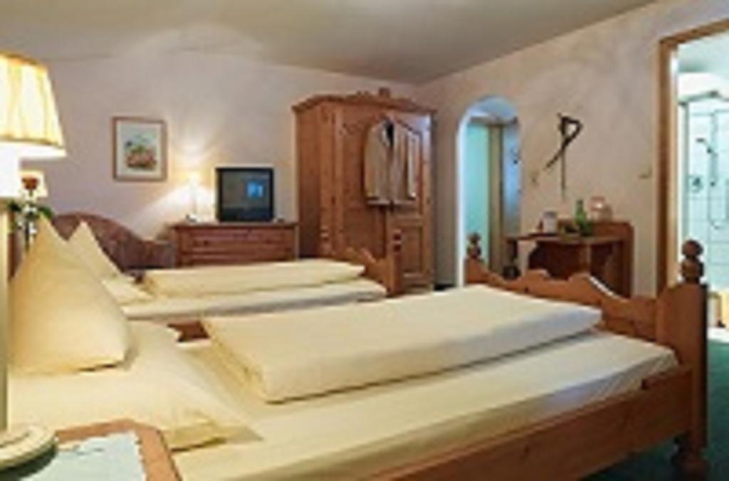 Hotel B&B "Zur Schanz" Ebbs Buitenkant foto