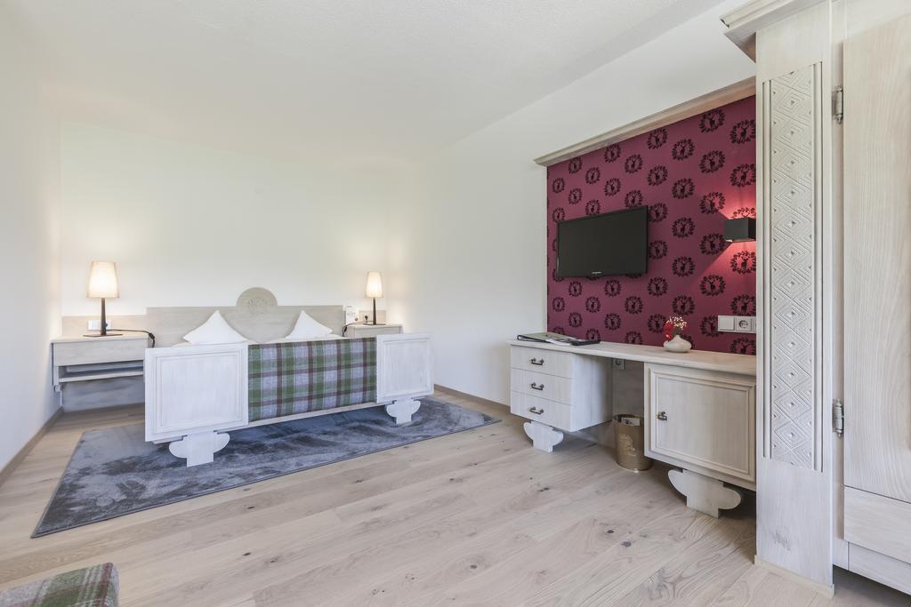 Hotel B&B "Zur Schanz" Ebbs Buitenkant foto